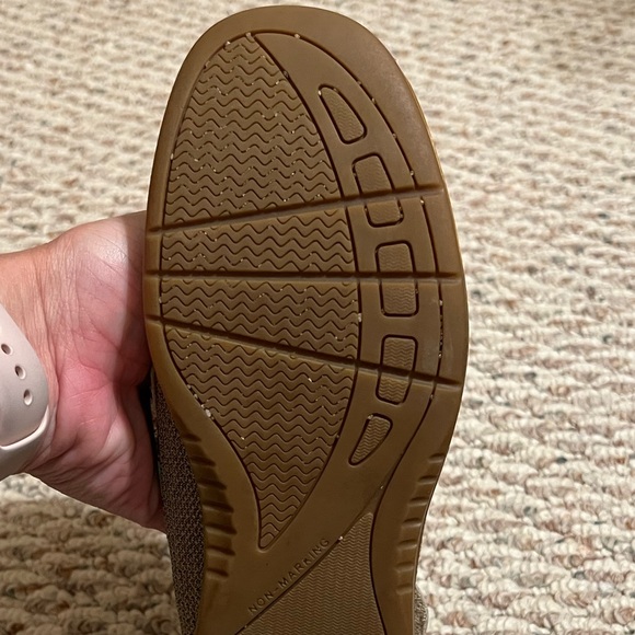 Gently worn Grey Sperry Angelfish Boat Shoes - Picture 8 of 11